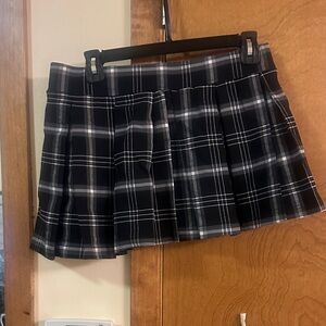 Plaid Black and White Women's Skirt